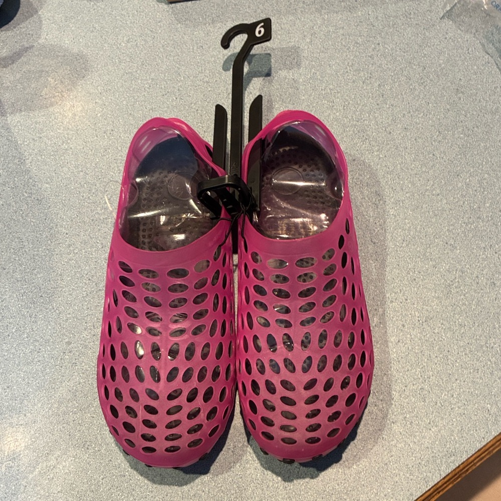3/$8 Pink Water Shoes